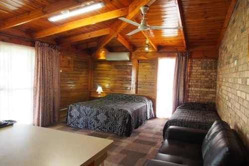 Lightning Ridge Outback Resort & Caravan Park Exteriér fotografie